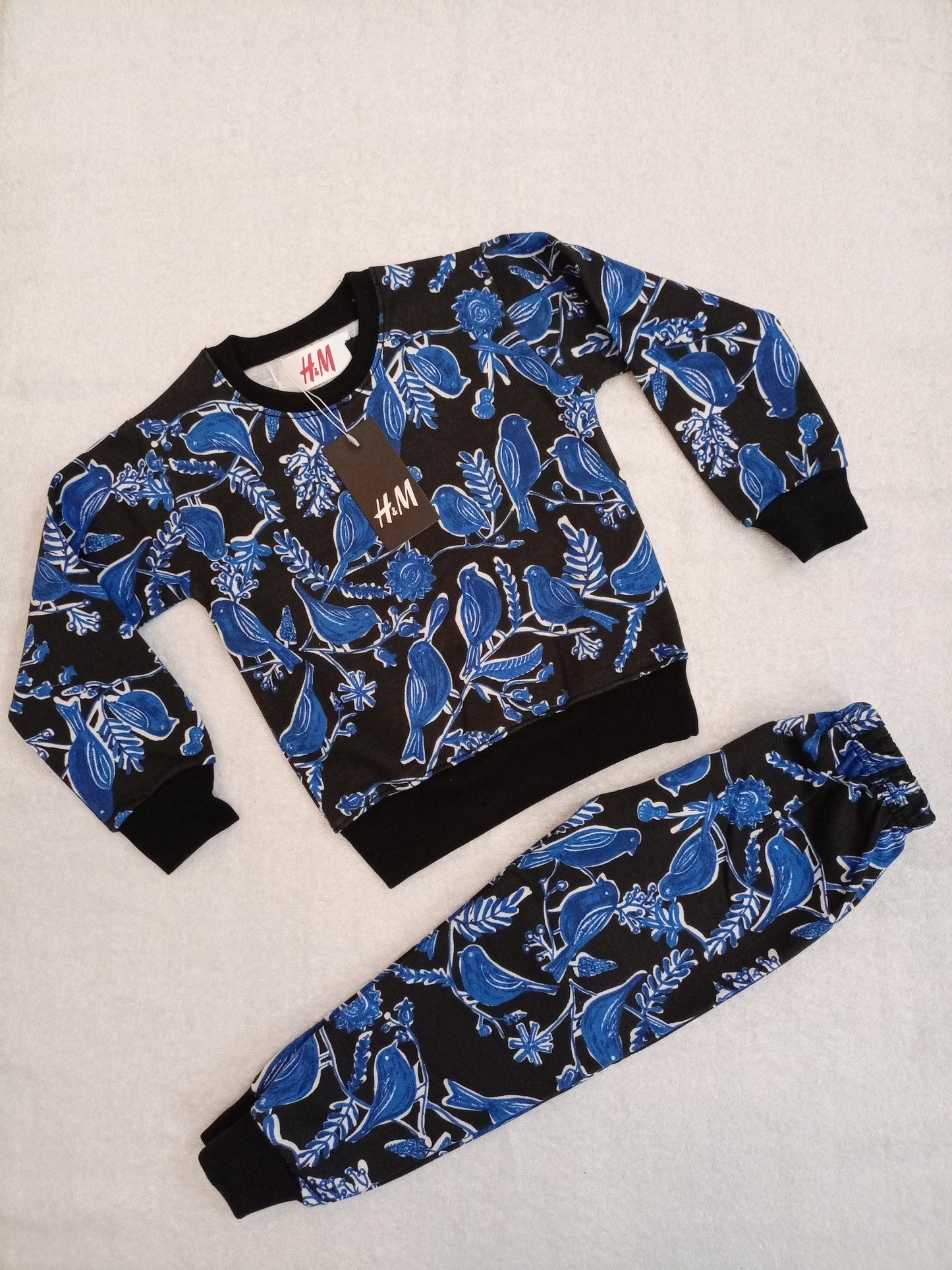 Blue birds tracksuit