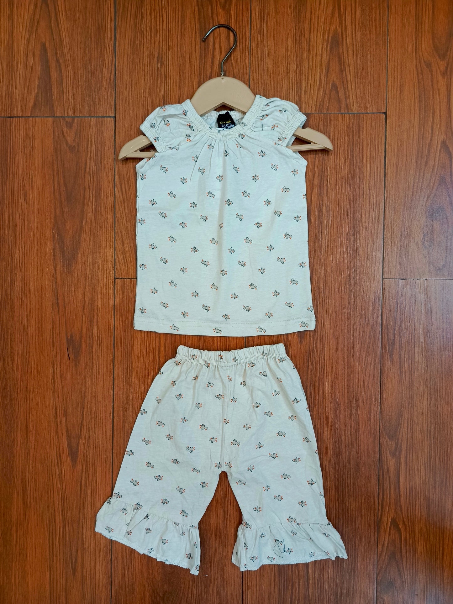 Baby chick capri sando co-ord