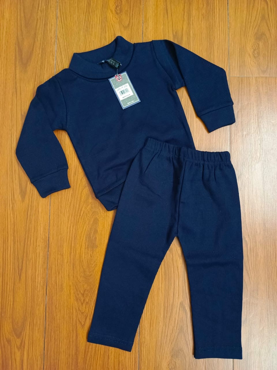 Navy blue hineck suit