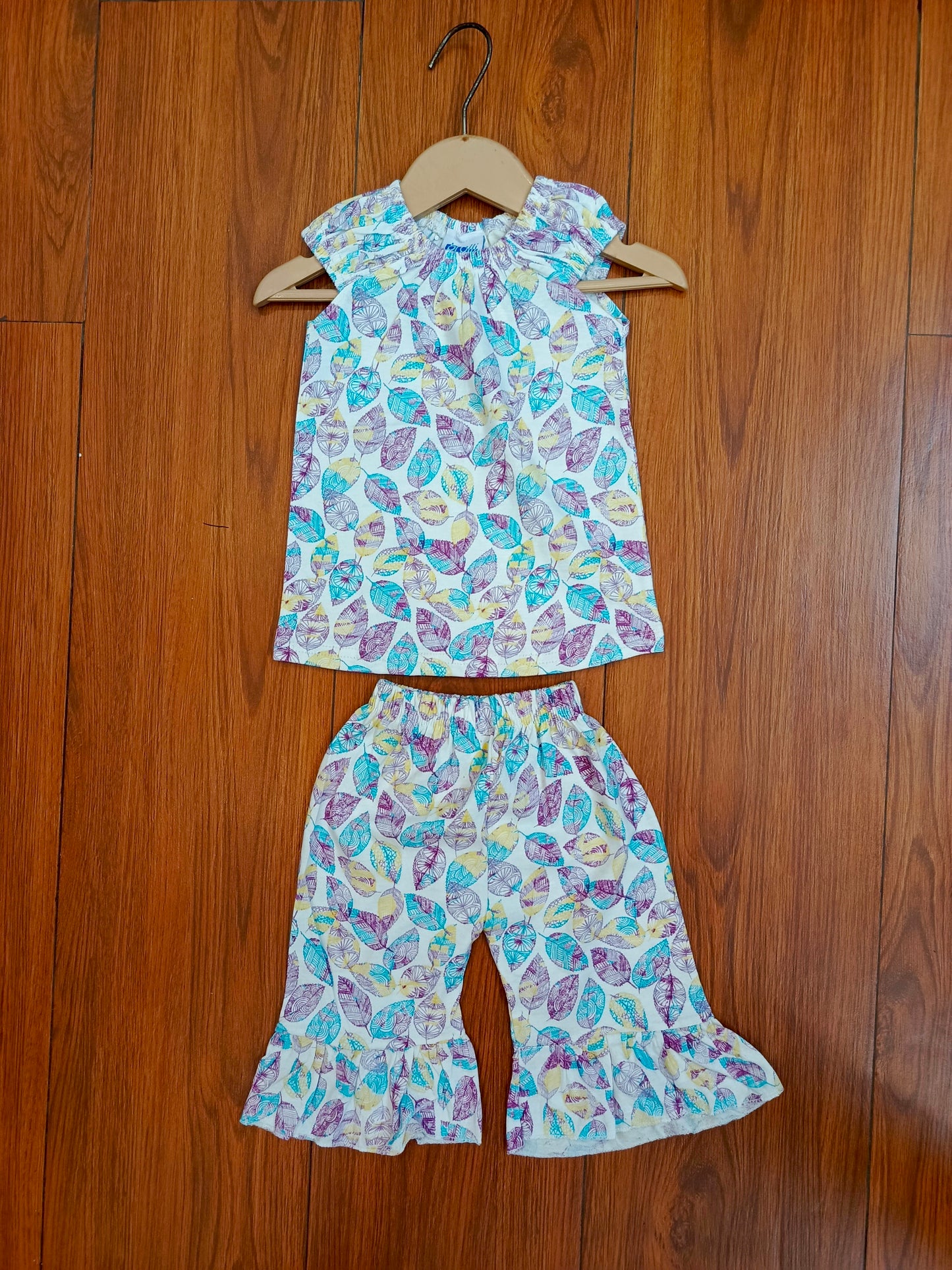 White floral baby capri co-ord