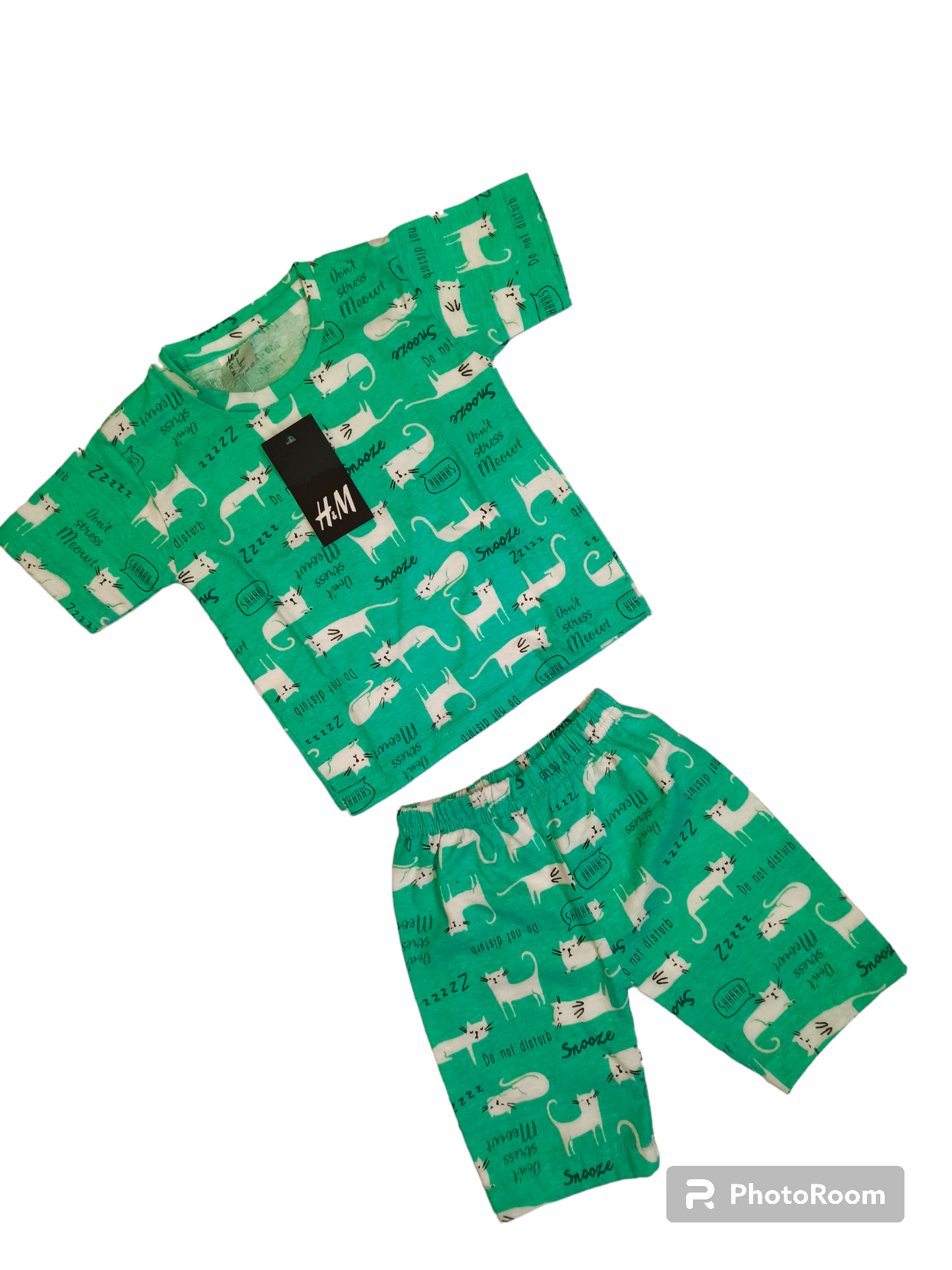 Green cat shorts suit