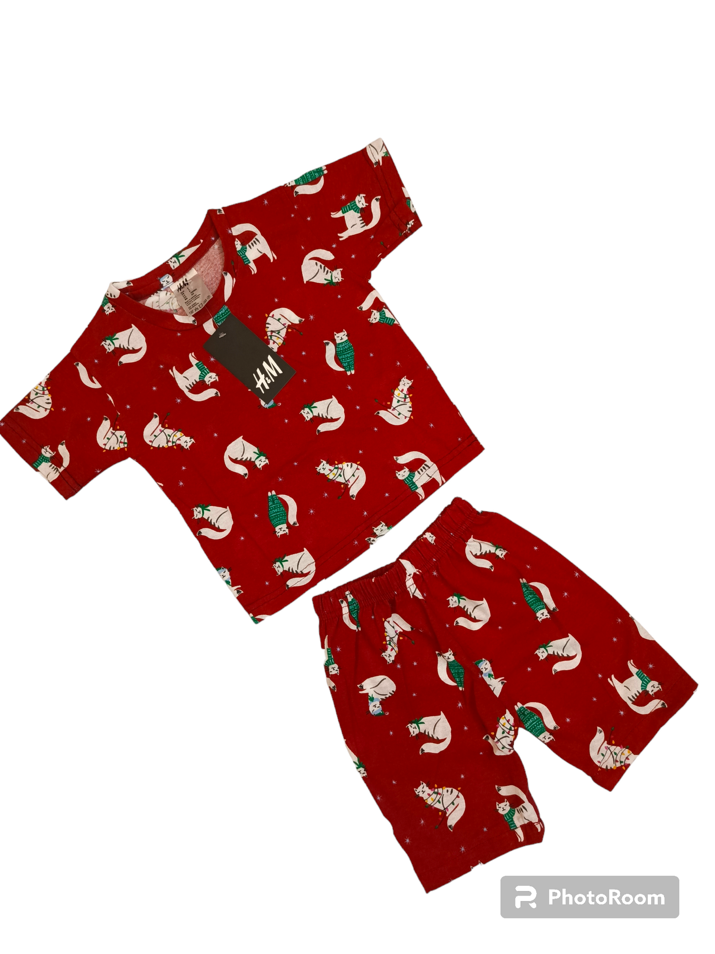 Red cat shorts suit