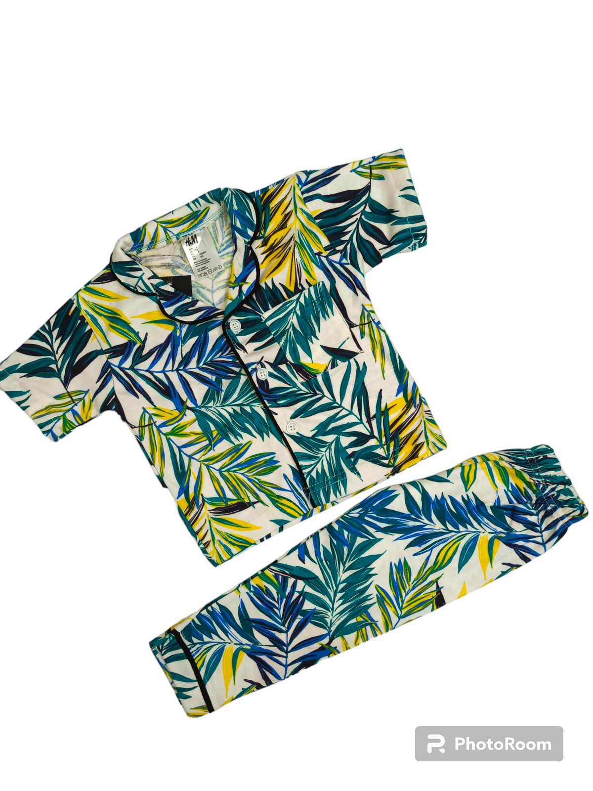 Green leaves half sleeves pajama suits