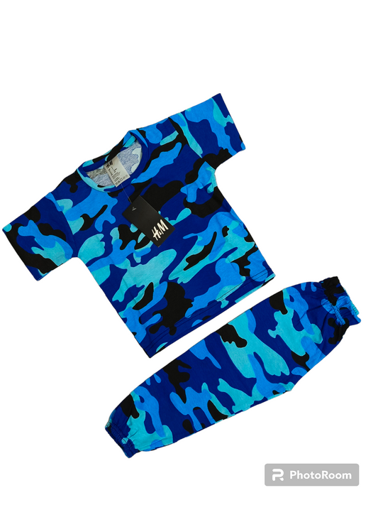 Blue camo half sleeves suit