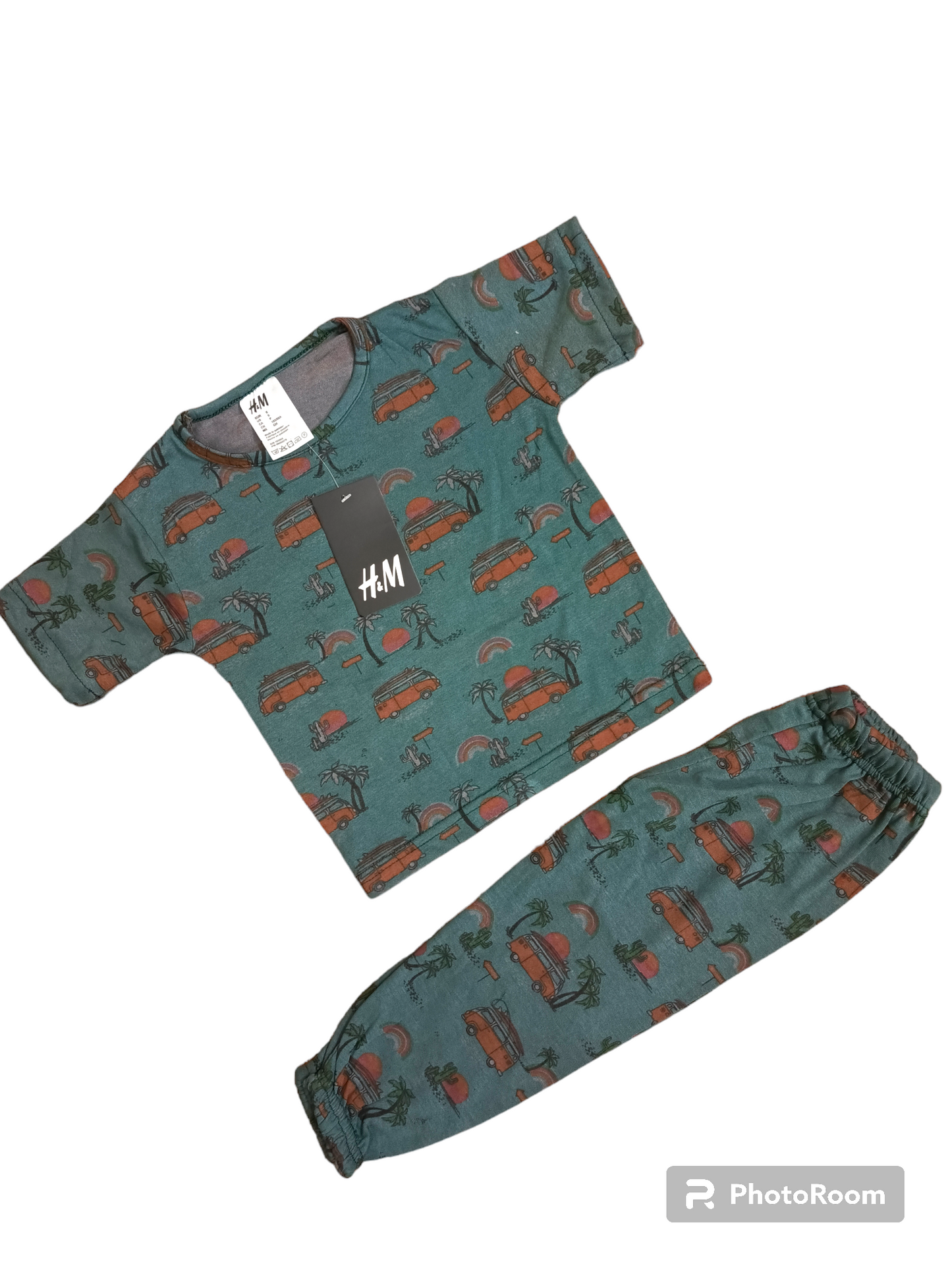 Dark green beach half sleeves suit