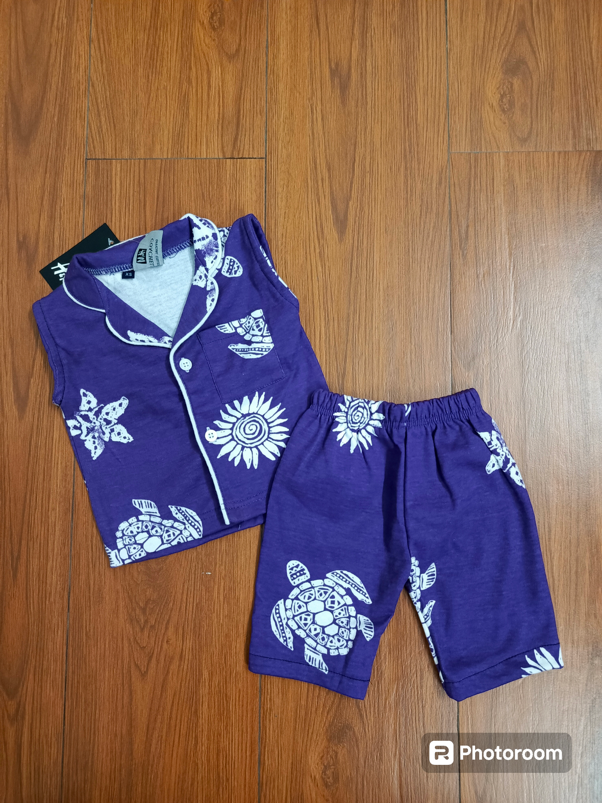 Purple tortoise sando button suit