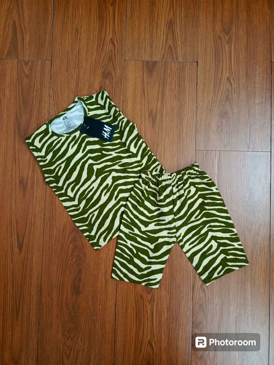 Green zebra sando suit