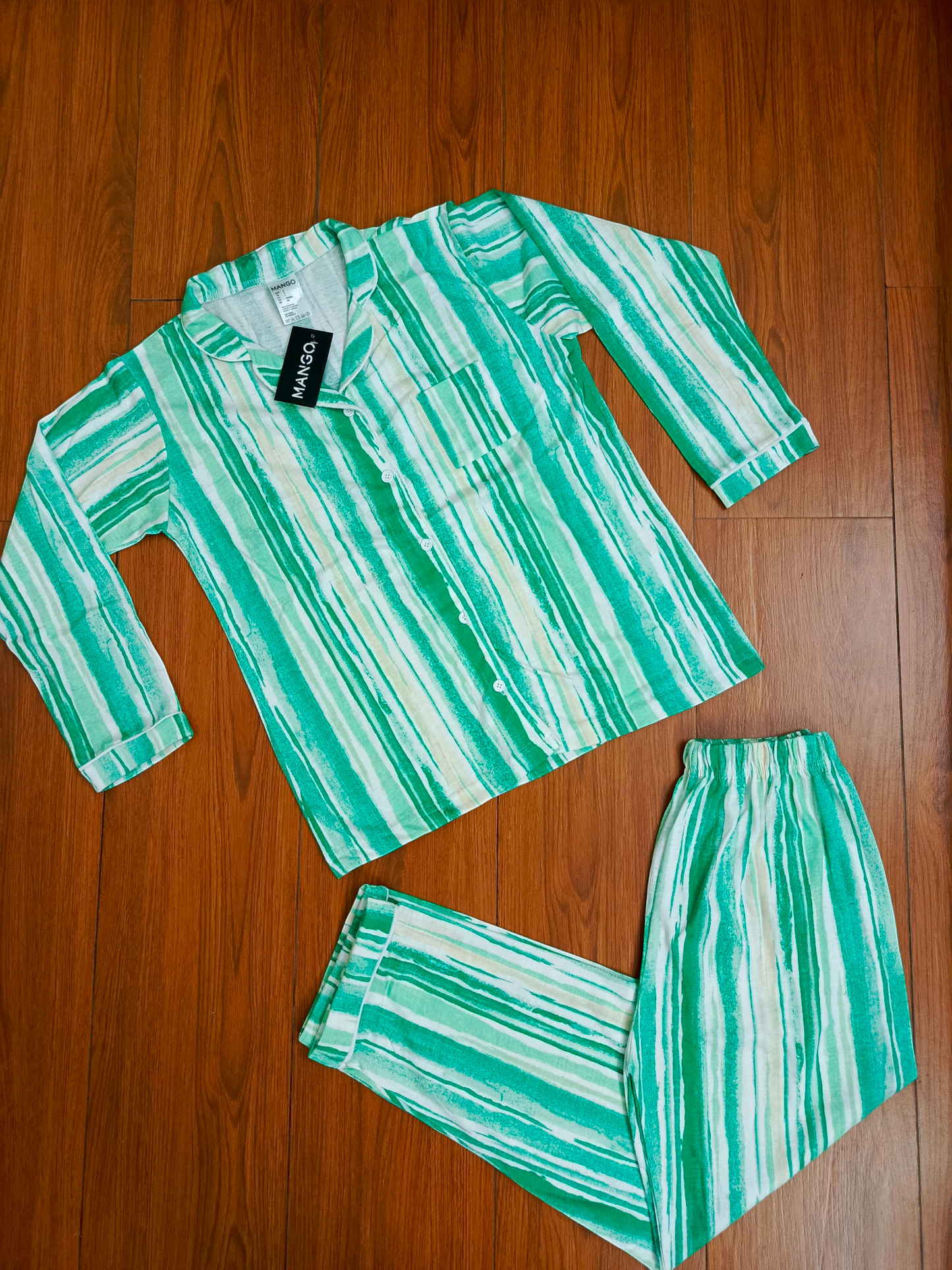 Green stripes ladies pj's