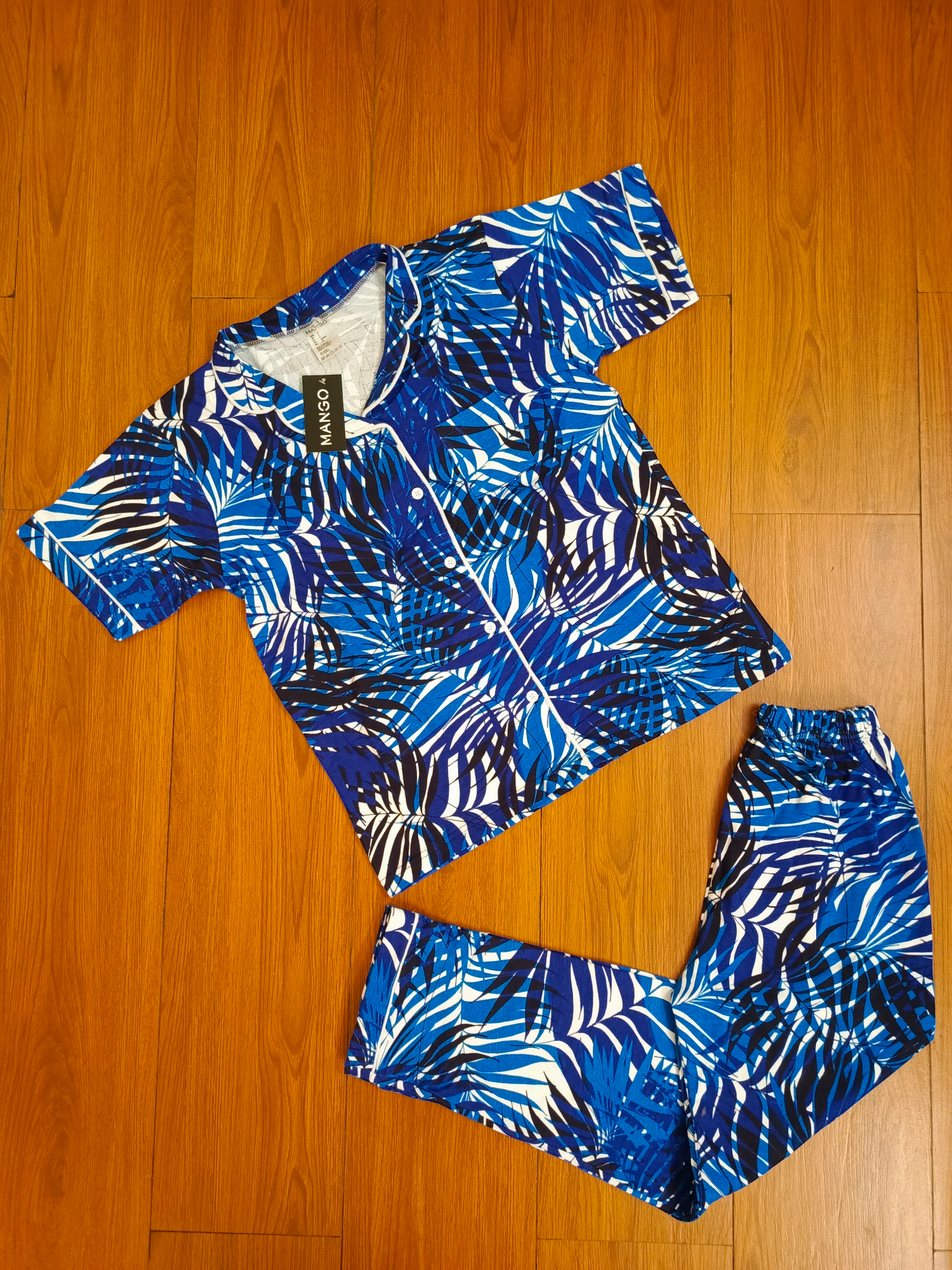 Blue leaves ladies pj's half sleeves