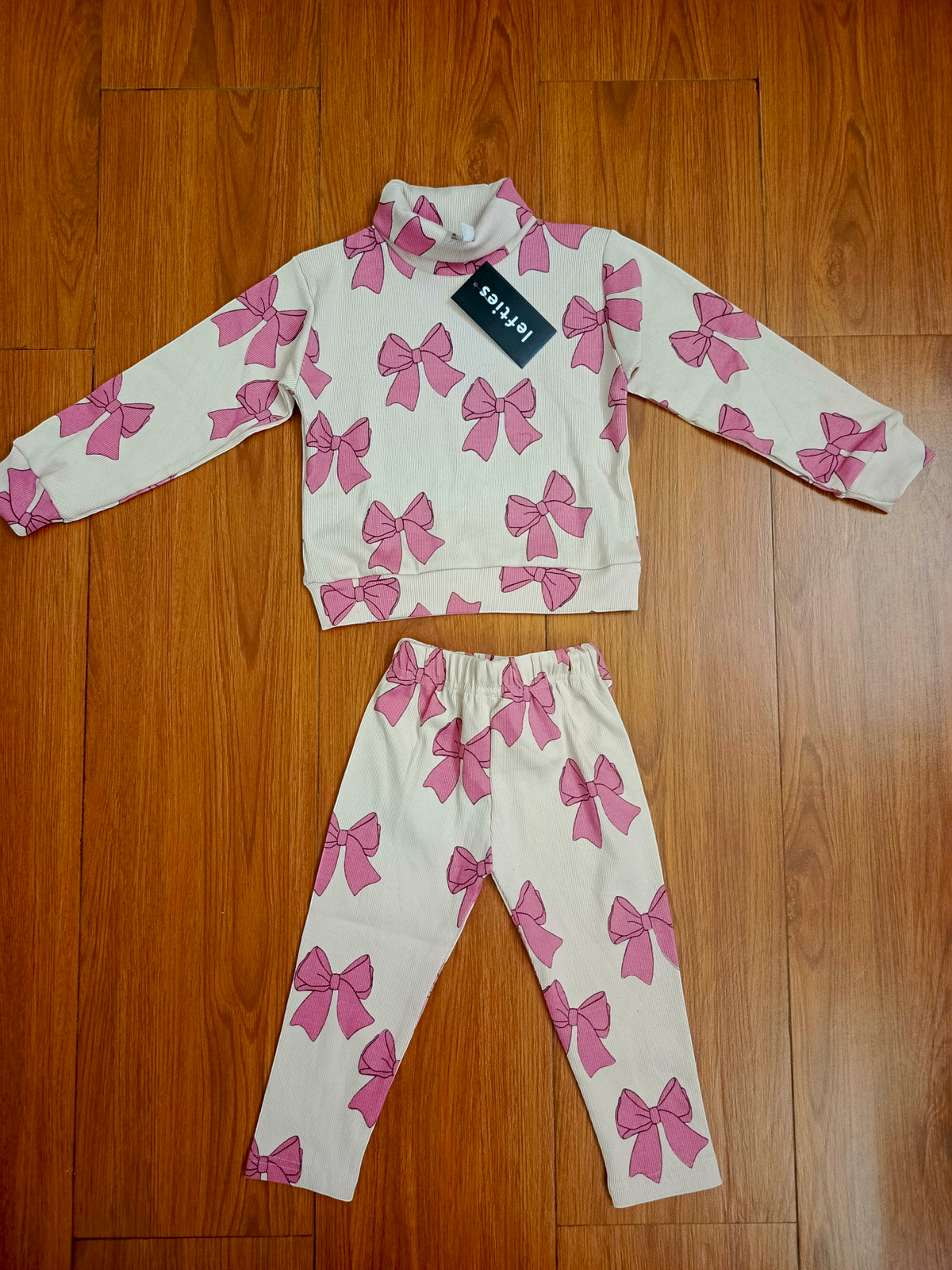 Bow hineck  tracksuit