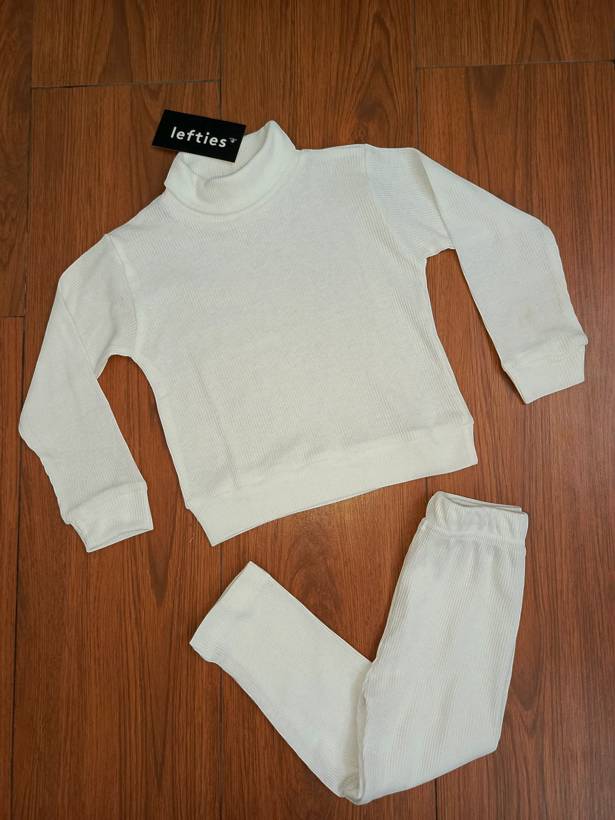 White rib hineck tracksuit