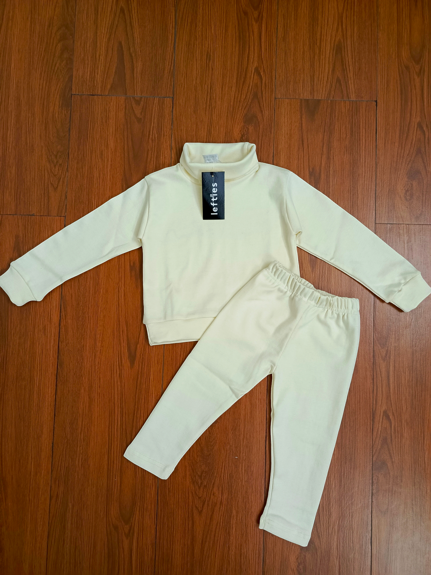 Off white kids hineck tracksuits