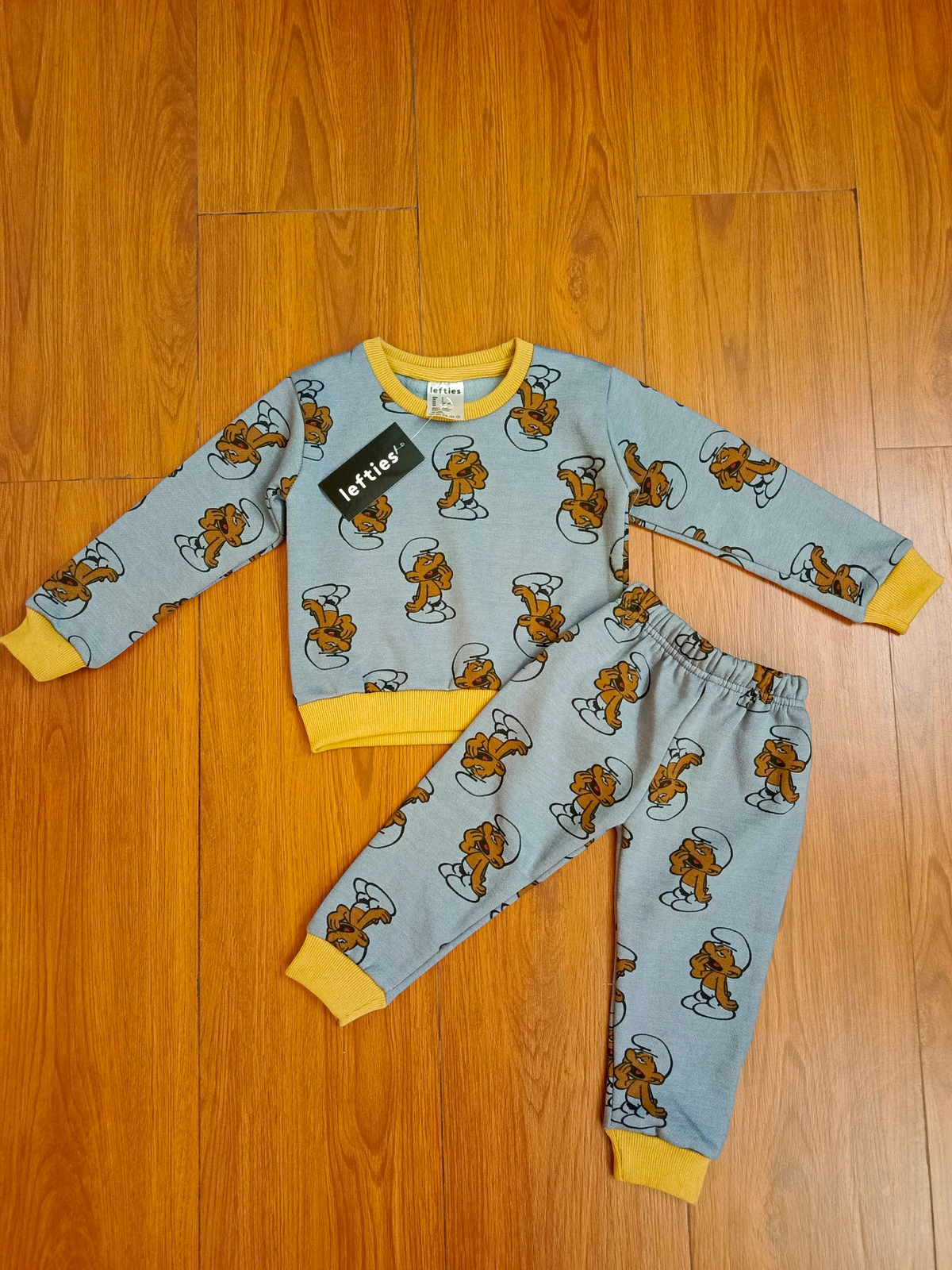 Grey scooby kids tracksuit