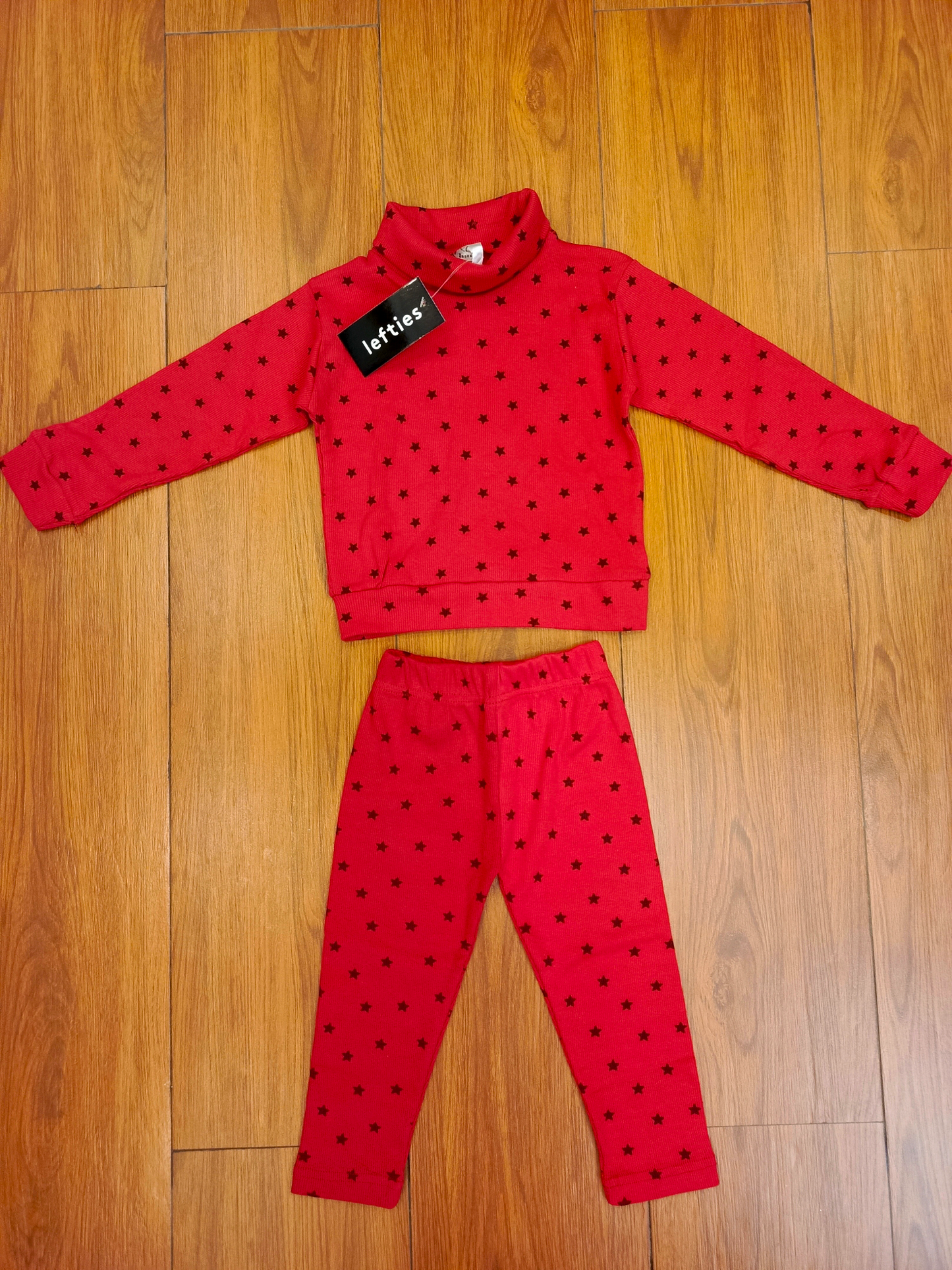 Red star hineck tracksuit