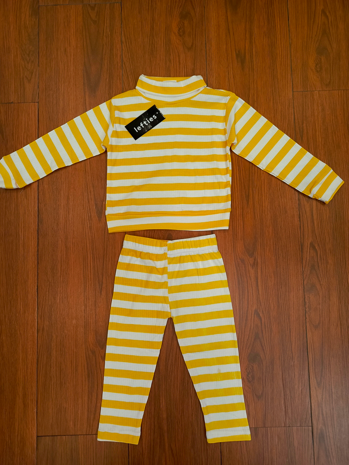 Yellow white hineck tracksuit