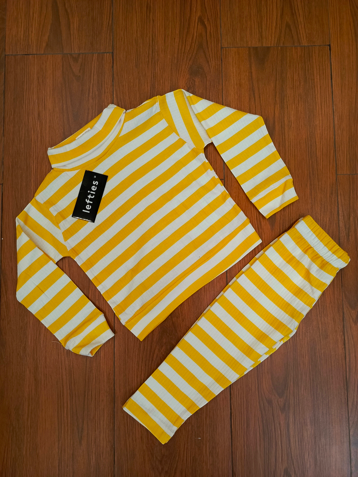 Yellow white hineck tracksuit