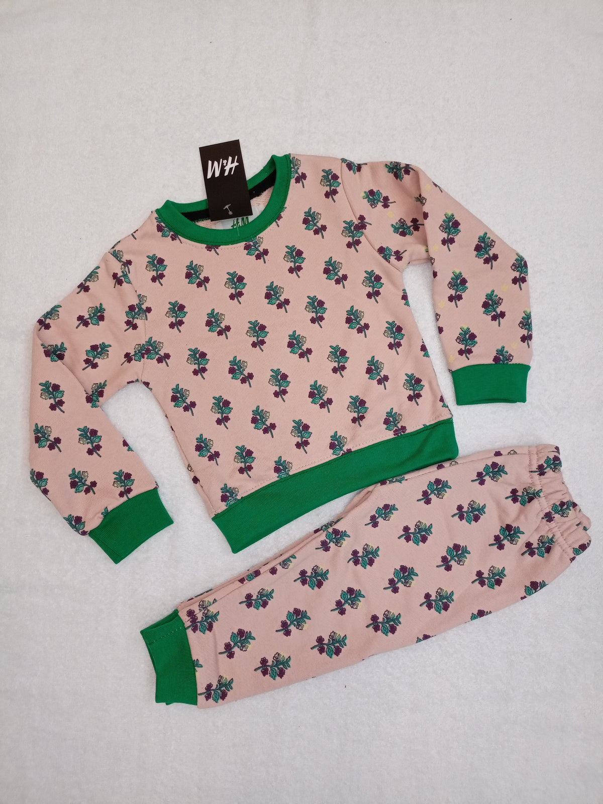 Green flowers tracksuit