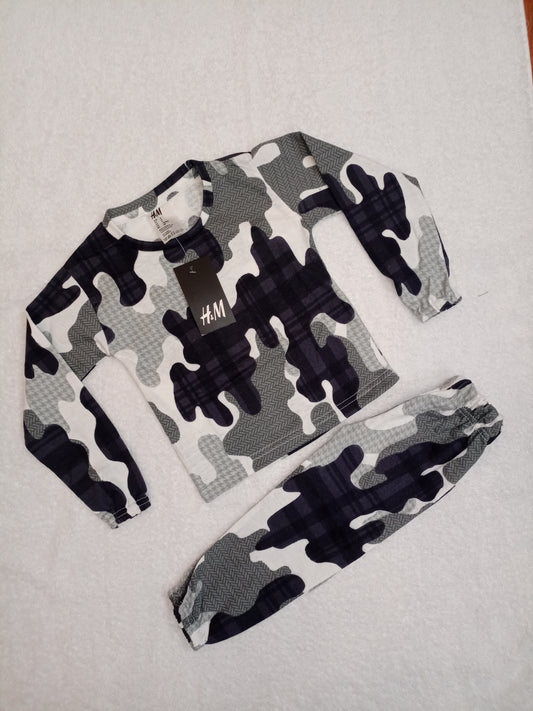 White black casual camo tracksuit